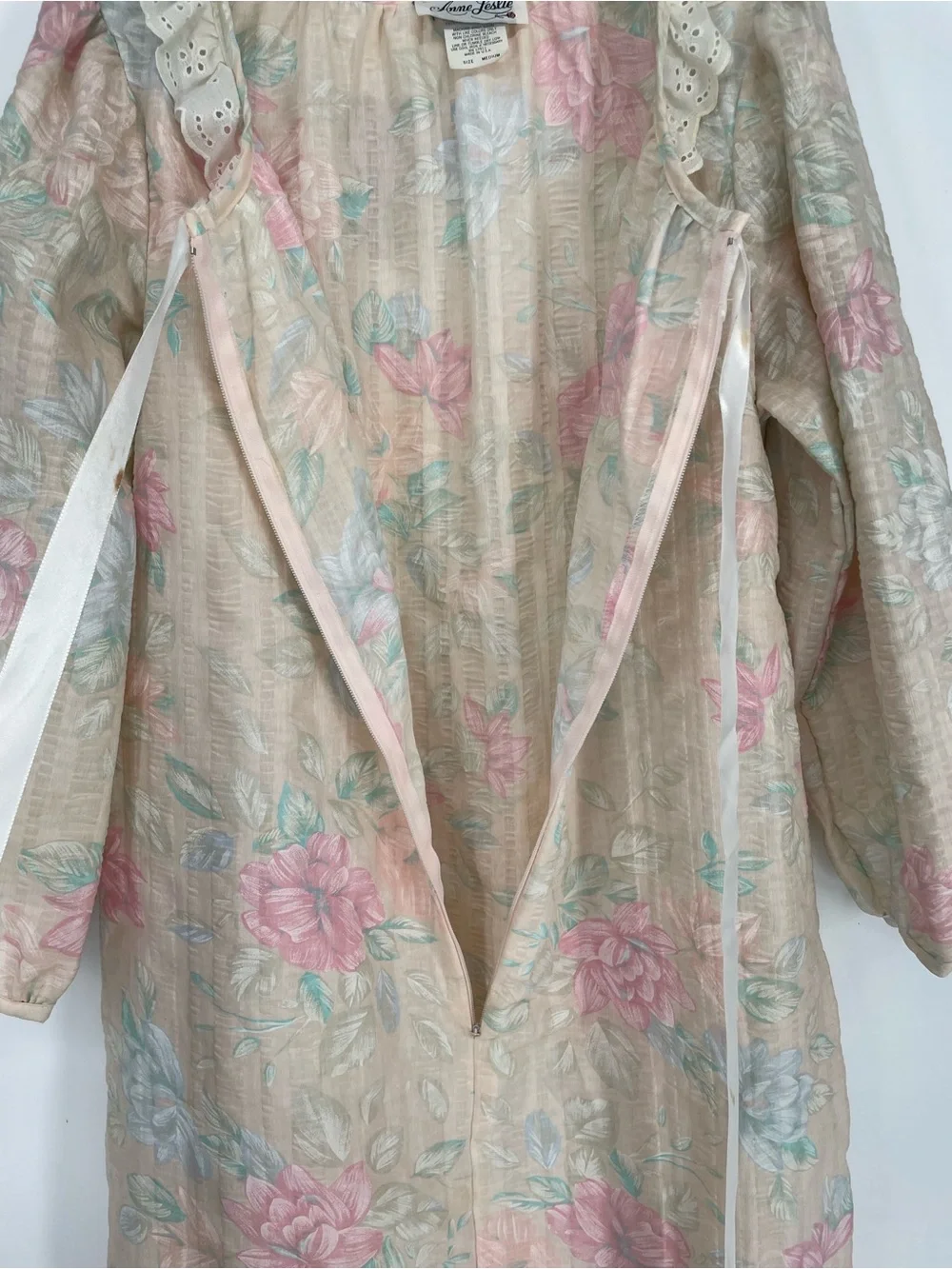 Vtg Anne Leslie Pastel Muted Floral 80s Textured Maxi House Coat PJs Zip Front - Picture 9 of 16